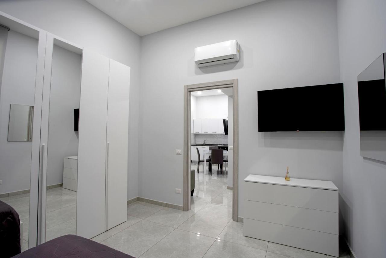Giovi'S Apartments Кастеламаре ди Стабия Екстериор снимка