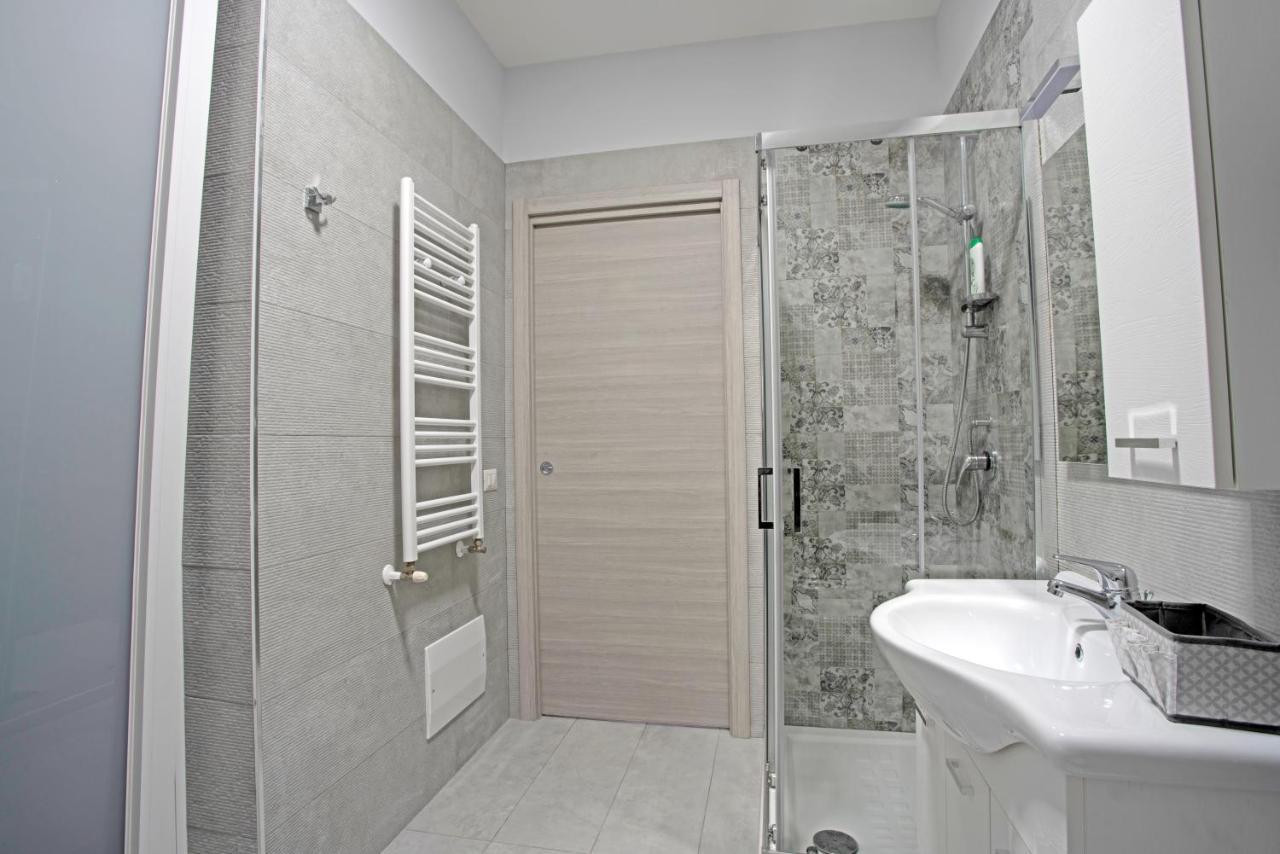 Giovi'S Apartments Кастеламаре ди Стабия Екстериор снимка