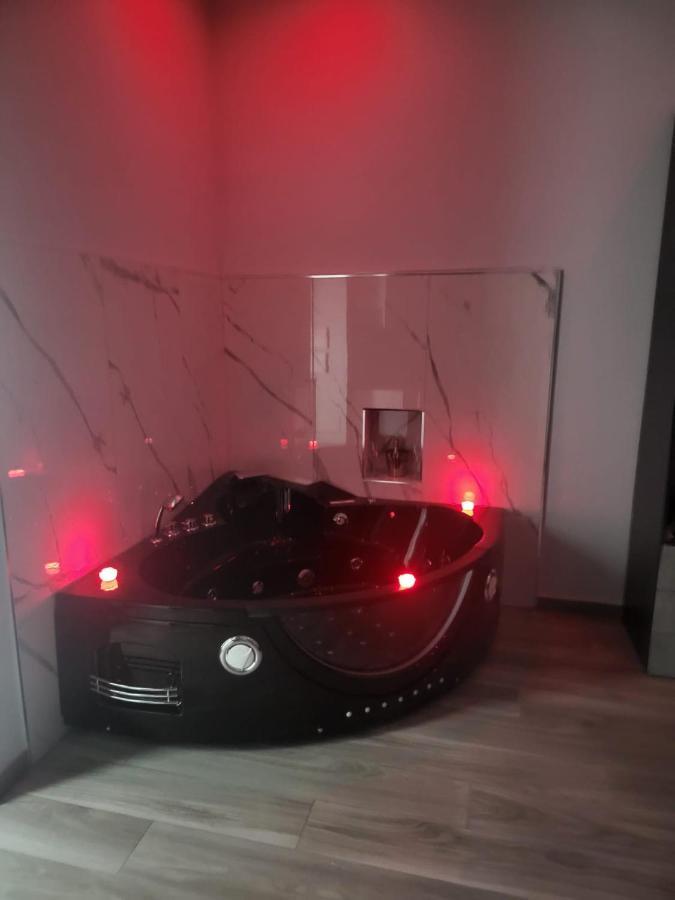 Giovi'S Apartments Кастеламаре ди Стабия Екстериор снимка