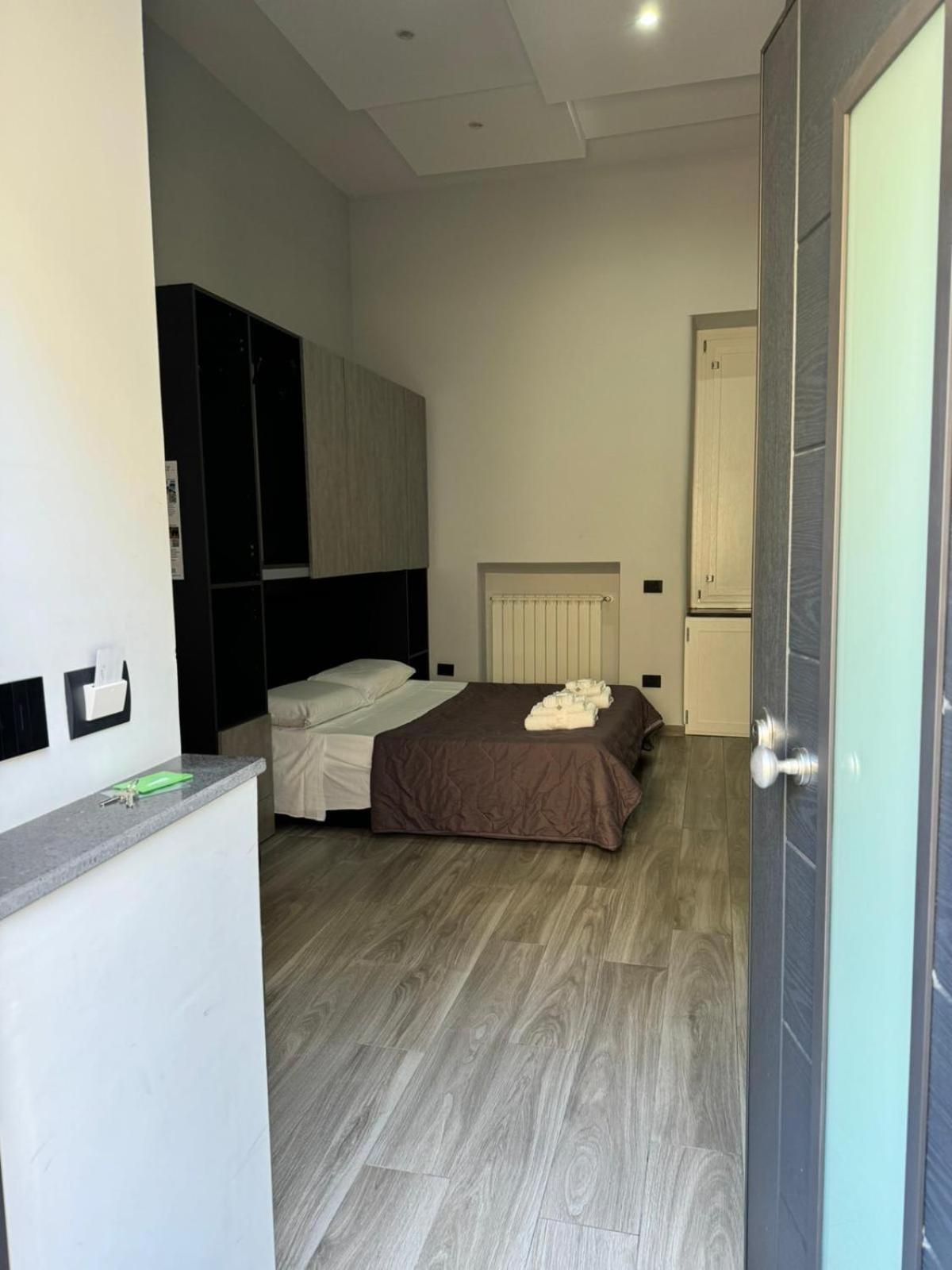 Giovi'S Apartments Кастеламаре ди Стабия Екстериор снимка